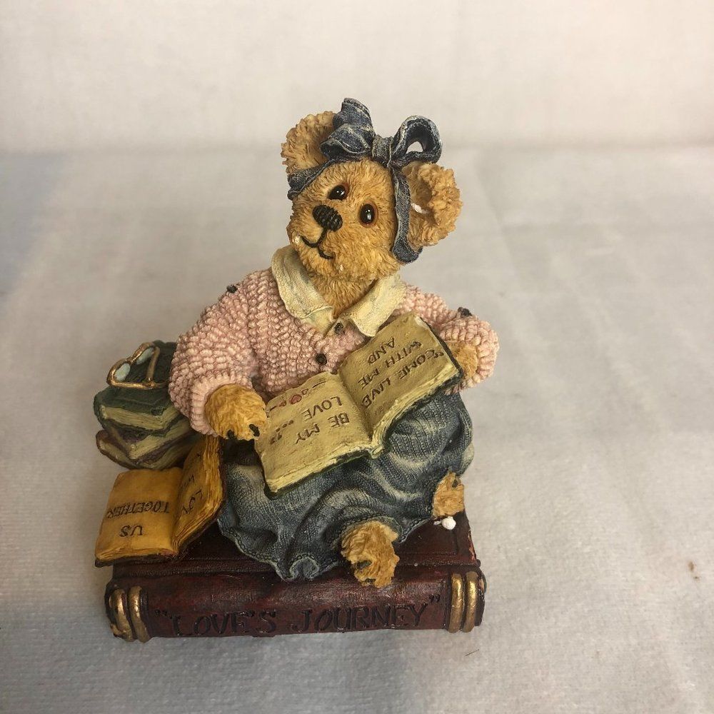 2000 Boyds Bears & Friends Victoria Lynn The Great Escape Style #227753 7E/5996